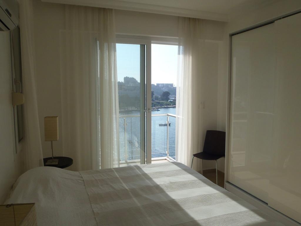 Marina View Residence Gulluk Екстериор снимка