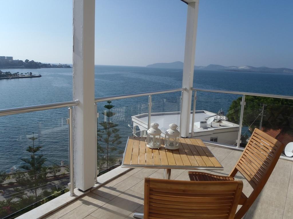 Marina View Residence Gulluk Екстериор снимка